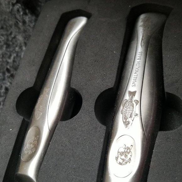Bass Fishing Stainless Knife Fork Set engraved Stone River Gift - Picture 3 of 4